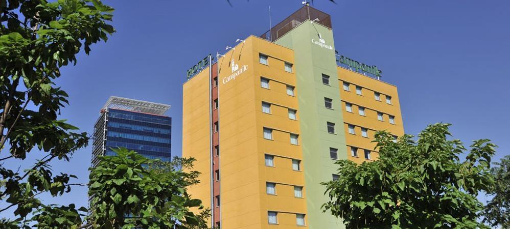Hotel Campanile Madrid Alcalá de Henares Exterior foto