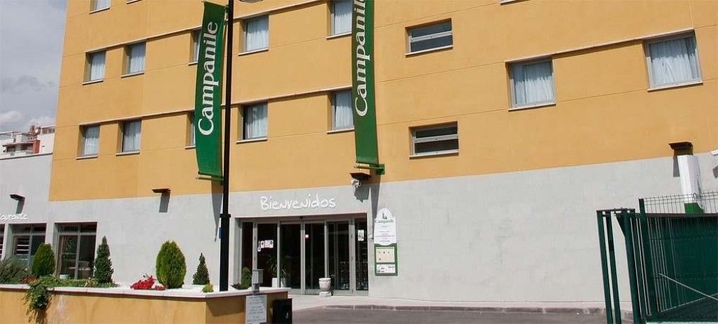Hotel Campanile Madrid Alcalá de Henares Exterior foto